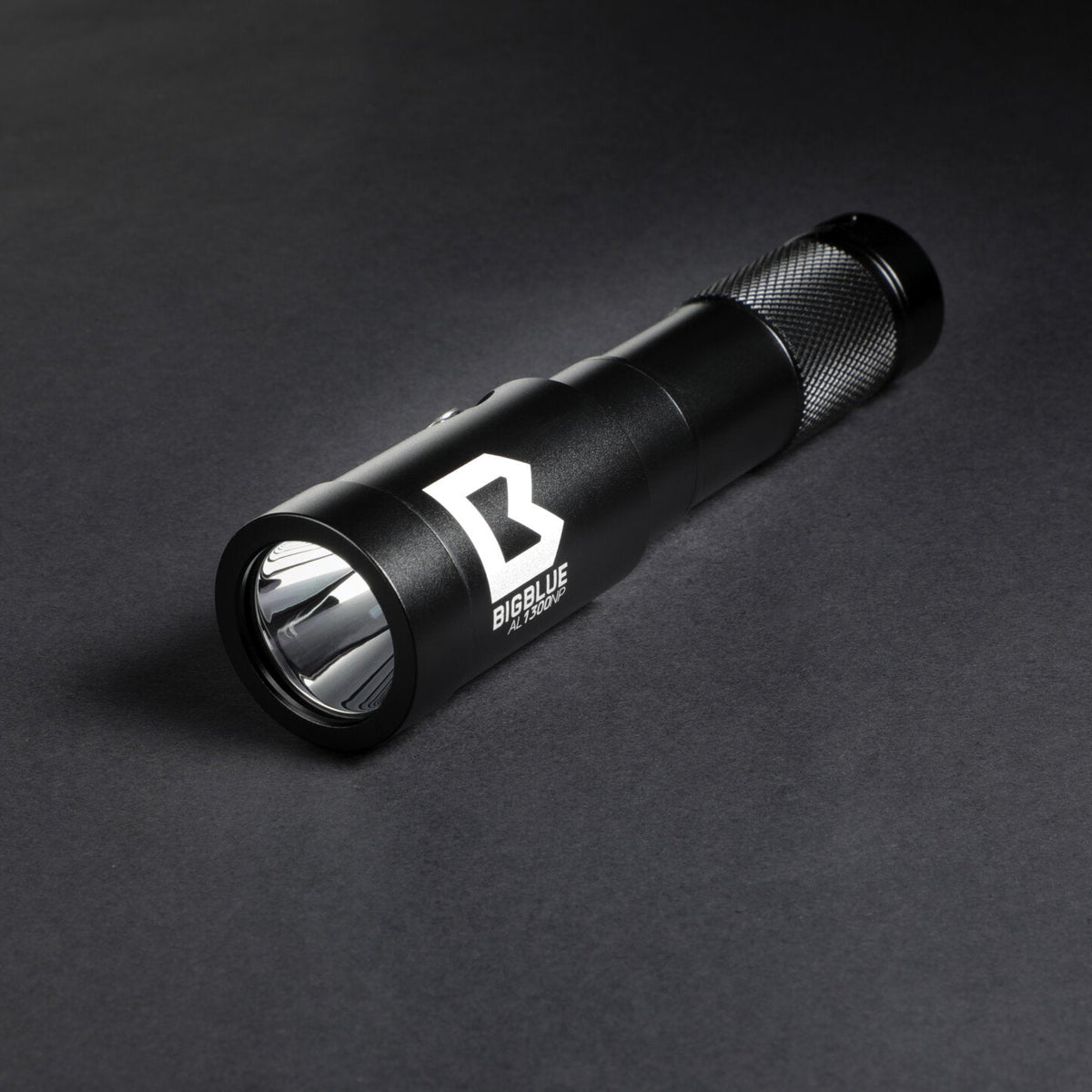 Bigblue AL1300NP Dive Light – 1300 Lumen, 5° Narrow Beam