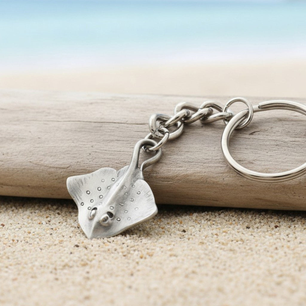 Stingray Keychain – Sea Life Collection – Pewter