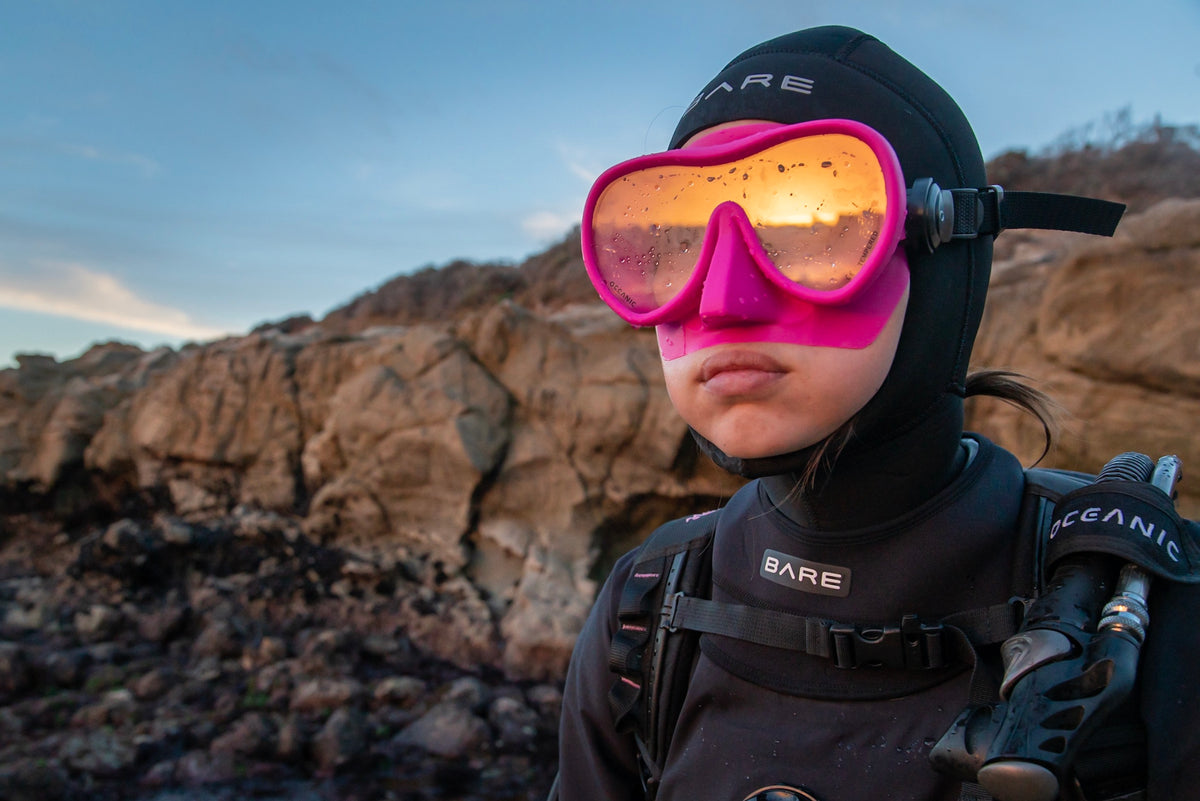 Oceanic Shadow Mini Frameless Low Volume Scuba Diving Mask