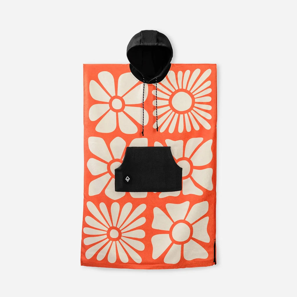 Nomadix Changing Poncho for Scuba Divers